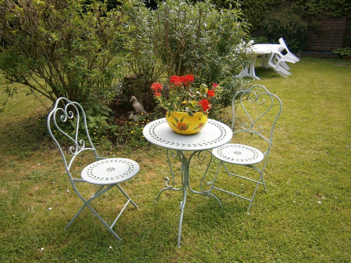 Aux Sources De L'Ancre Bed and Breakfast Miraumont Exteriör bild